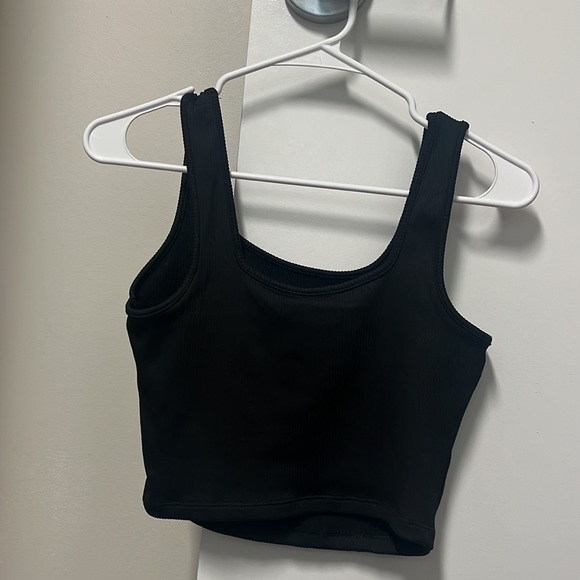 Top - Picture 2 of 2